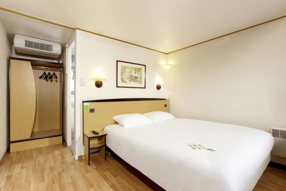 Ampaline Hotel - Perigueux Boulazac Eksteriør billede
